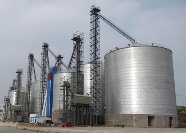 辰溪大型钢板库构造参数及水泥储存质量